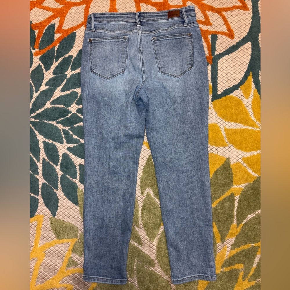 Judy Blue Boyfriend Fit Jeans Size 13/31 Light Wash Stretch - Picture 6 of 11